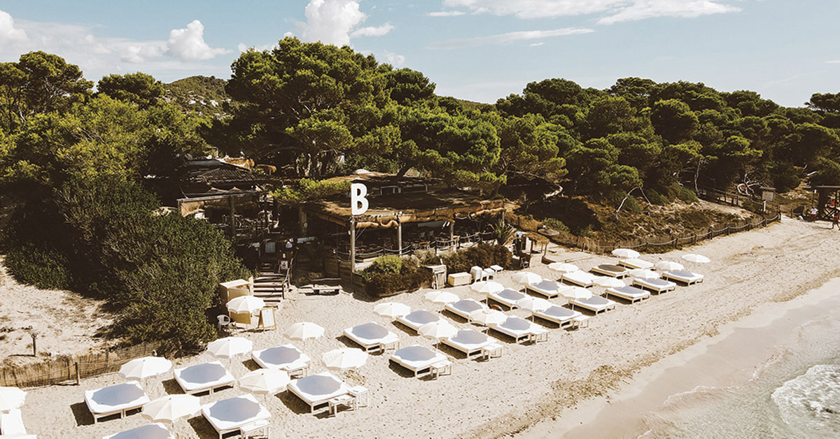 restaurante de playa beso beach en las salinas