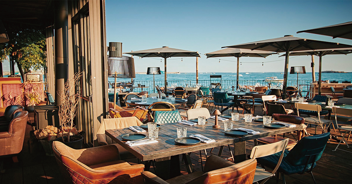 terraza de roto en ibiza